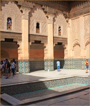 private 2 days Casablanca tour to Marrakech,Medina excursion in Red city